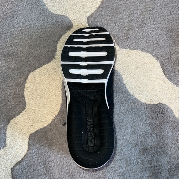 Nike Air Max - Picture 4 of 6